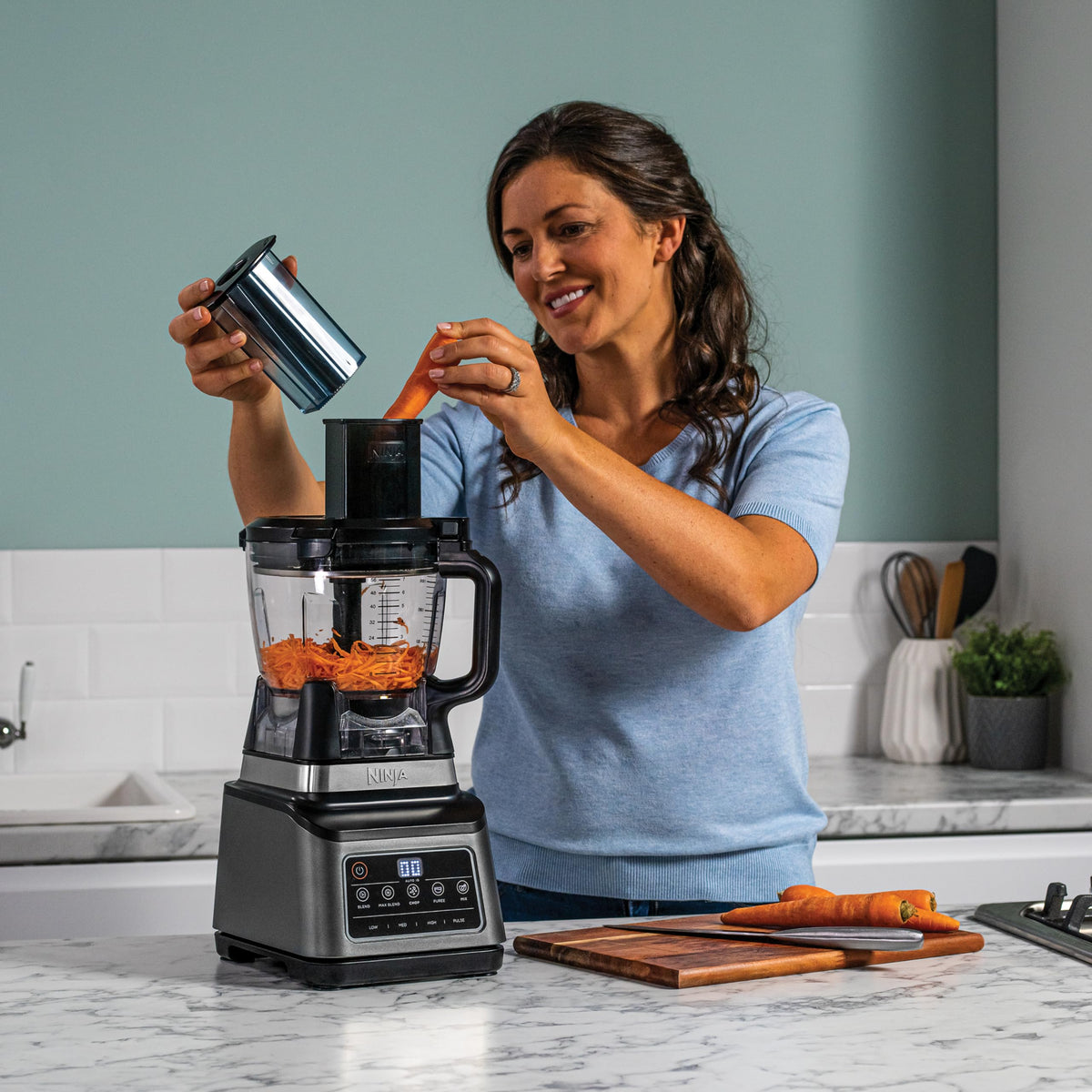 Ninja 3-in-1 Food Processor & Blender with 5 Automatic Programs
