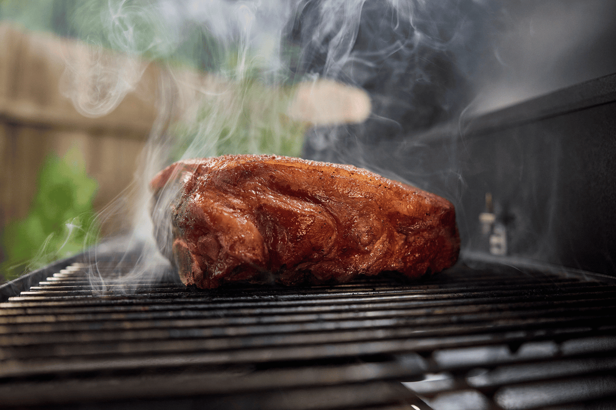 Weber Searwood XL 600 Wood Pellet BBQ Smoker
